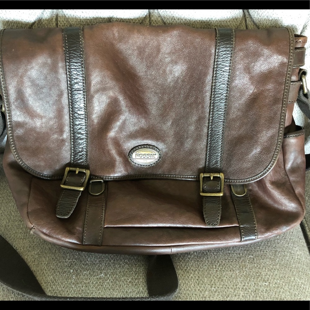 Fossil laptop messenger bag